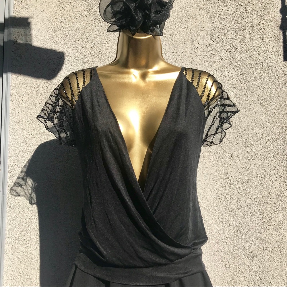 Sexy Black w/Lacy Sequence short sleeves!